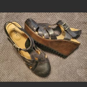 BOC black lizzie leather clog